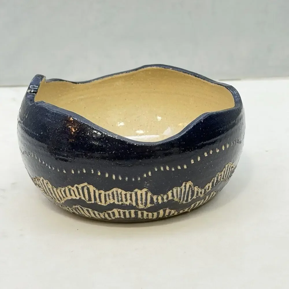Sylvia Lawson NC Pottery Blue Sgrafitto Small Bowl Trinket Pilot Mountain 1993